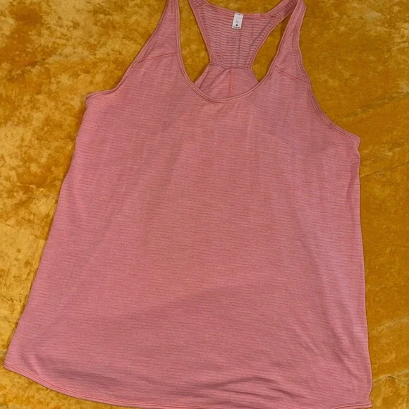 Lululemon Women's Pink Tank Top - Picture 5 of 6
